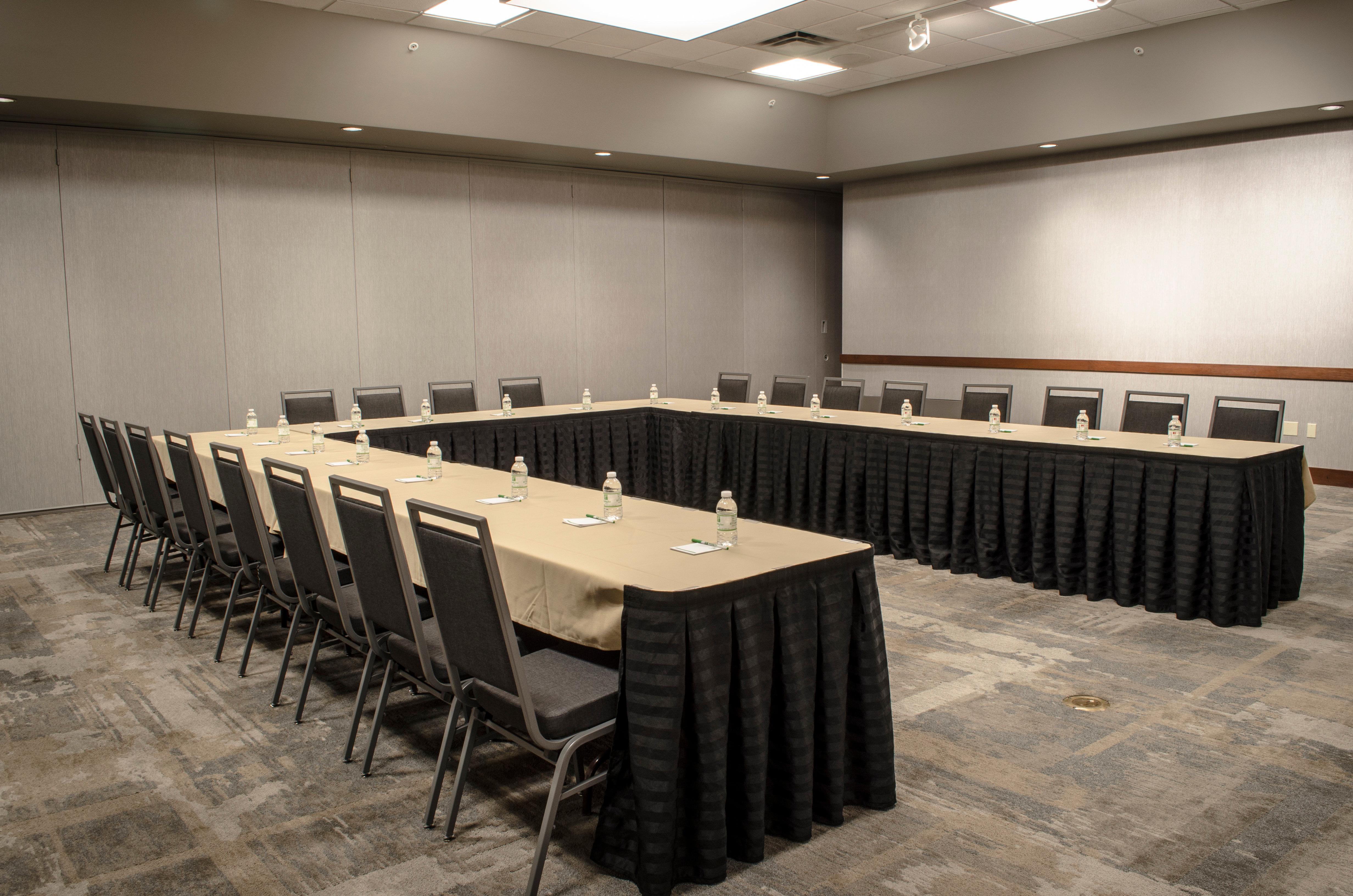 Holiday Inn Fargo By Ihg Exteriör bild