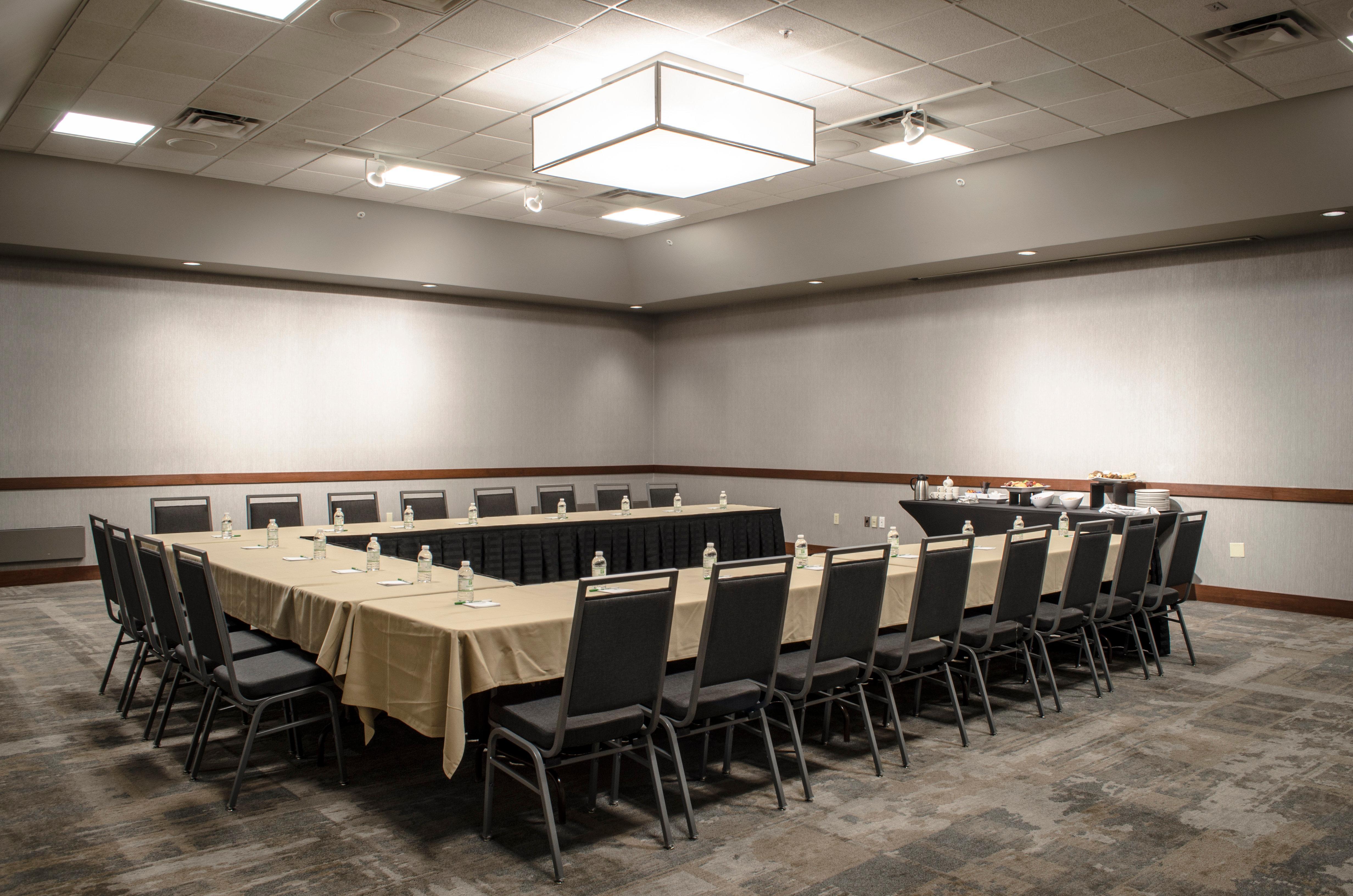 Holiday Inn Fargo By Ihg Exteriör bild