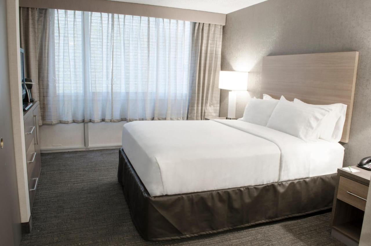 Holiday Inn Fargo By Ihg Exteriör bild